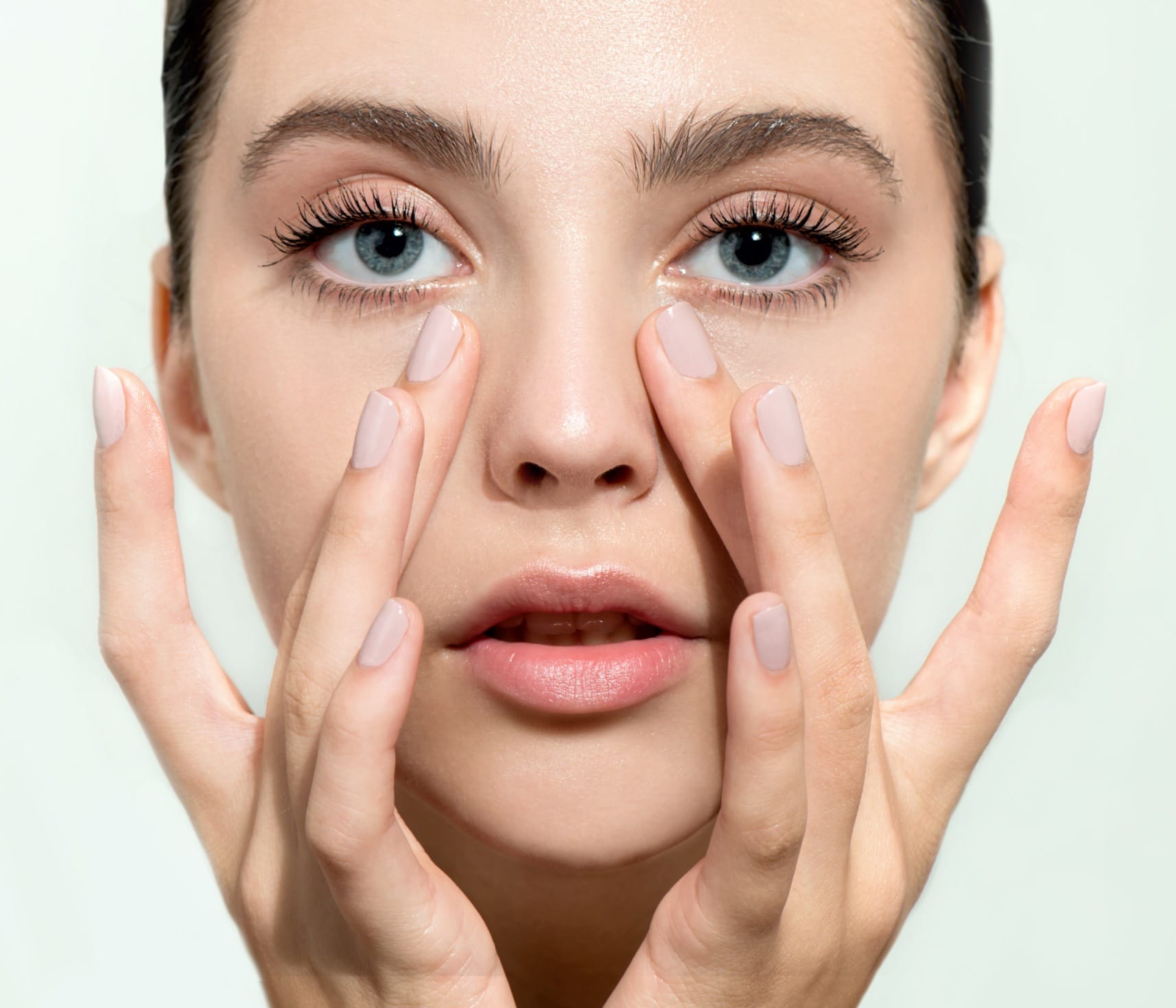 Blépharoplastie inférieure : la chirurgie des paupières | Face Clinic Genève